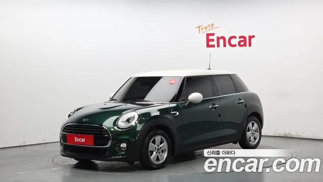 MINI Cooper 2018