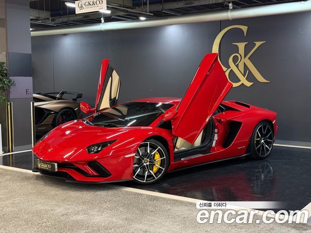 Lamborghini Aventador 2019