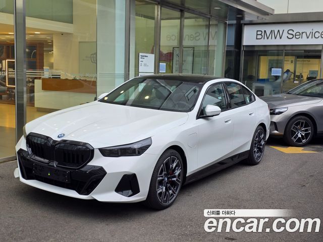 BMW 5-Series 2026