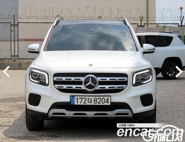 Mercedes-Benz GLB-Class 2021