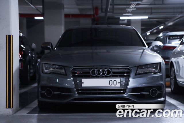 Audi S7 2014