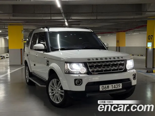 Land Rover Discovery 2015