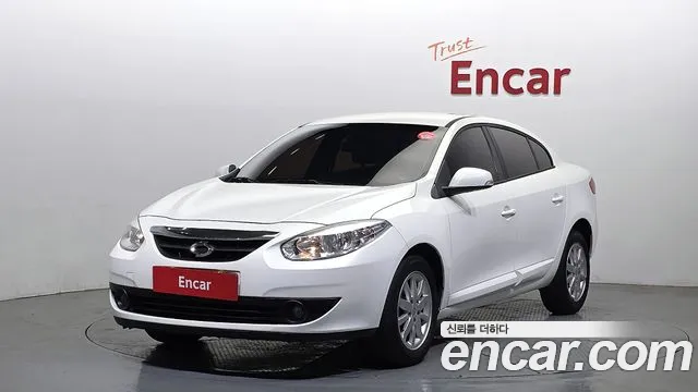 Renault SM3 2011