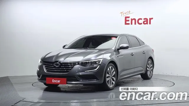 Renault SM6 2016
