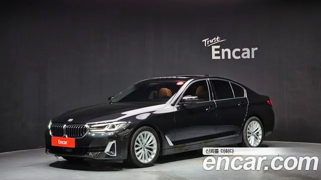BMW 5-Series 2022