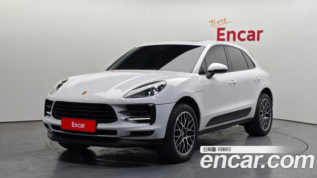 Porsche Macan 2021