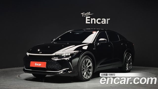 Toyota Crown 2025