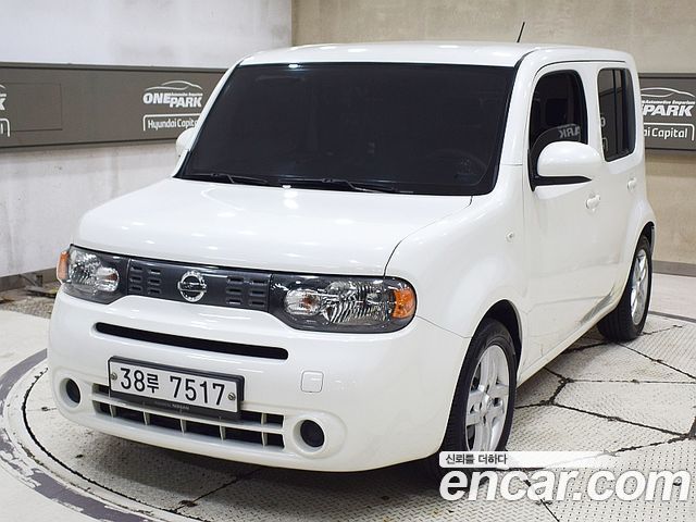 Nissan Cube 2012