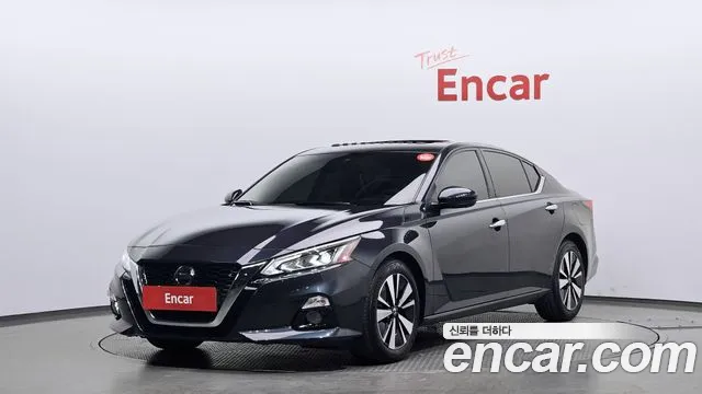 Nissan Altima 2019