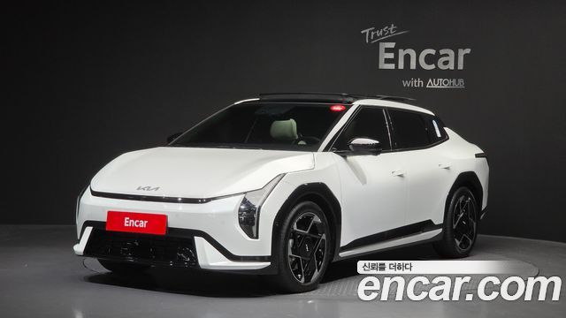 Kia EV4 2025