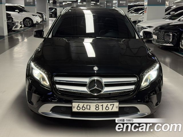 Mercedes-Benz GLA-Class 2014