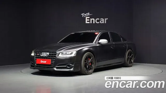 Audi S8 2014