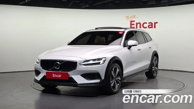 Volvo V60 2020