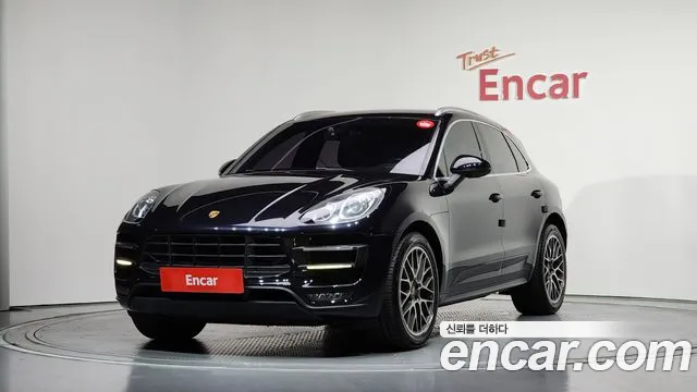 Porsche Macan 2015