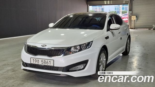 Kia K5 2010