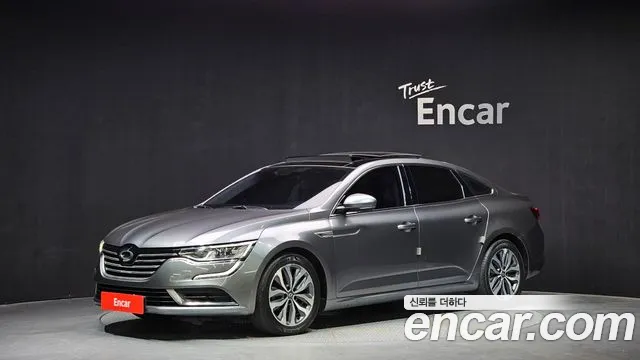 Renault SM6 2016
