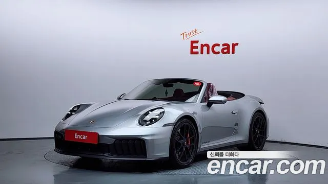 Porsche 911 2025