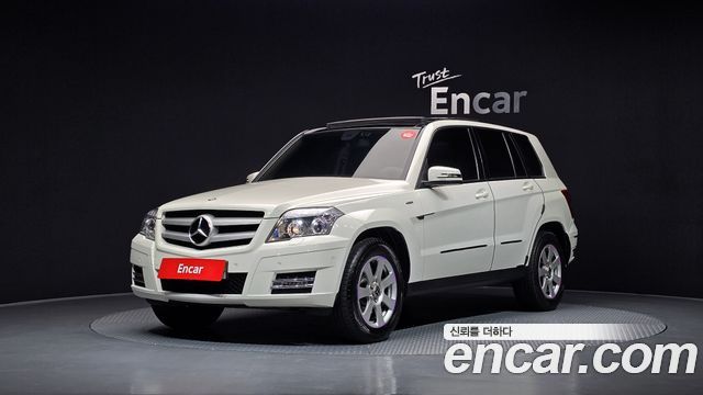 Mercedes-Benz GLK-Class 2011