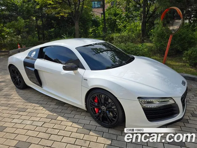 Audi R8 2014