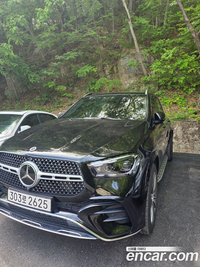 Mercedes-Benz GLE-Class 2025