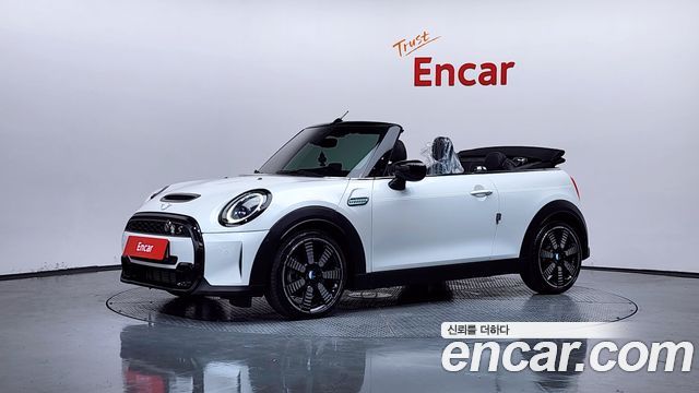 MINI Cooper Convertible 2023