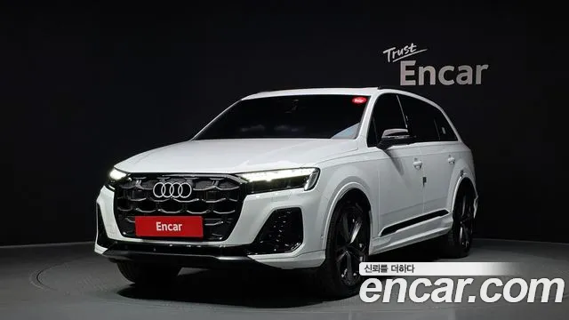 Audi Q7 2025