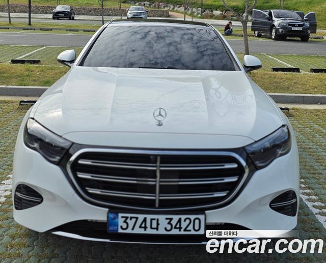 Mercedes-Benz E-Class 2026