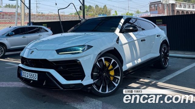 Lamborghini Urus 2020