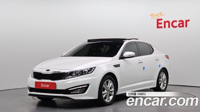 Kia K5 2011