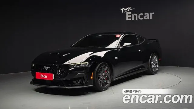 Ford Mustang 2024