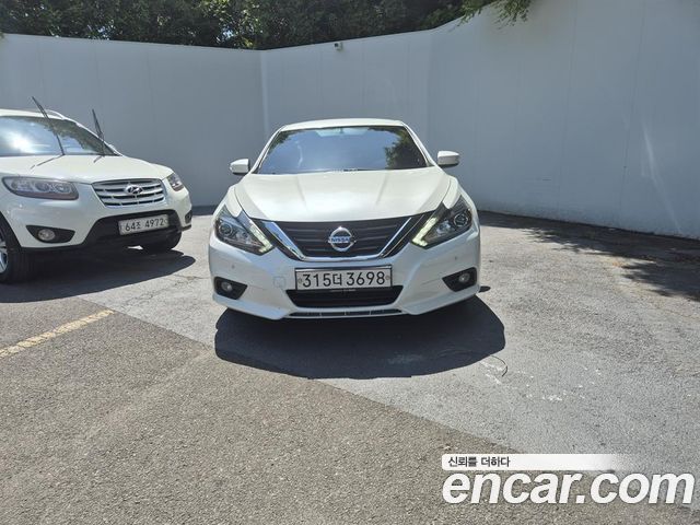 Nissan Altima 2018