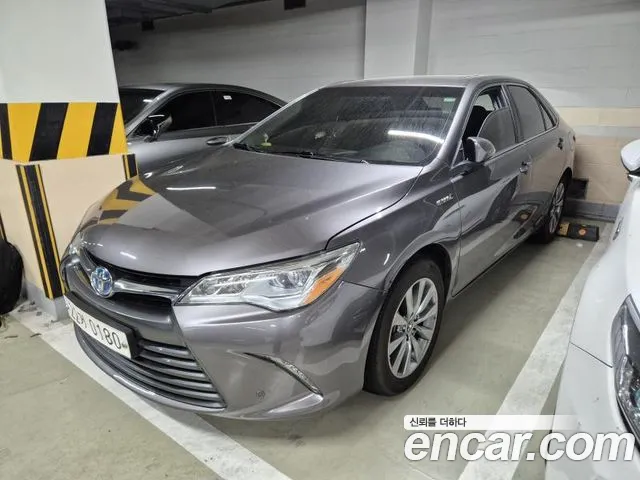 Toyota Camry 2016