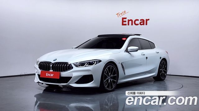 BMW 8-Series 2022