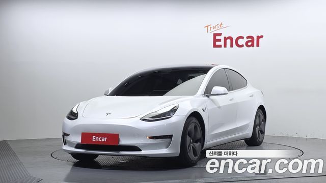 Tesla Model 3 2020