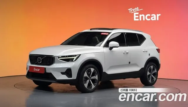 Volvo XC40 2022