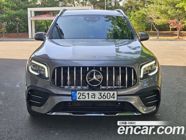 Mercedes-Benz GLB-Class 2022