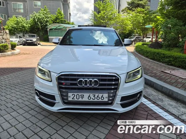 Audi SQ5 2014