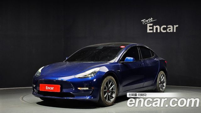 Tesla Model 3 2022