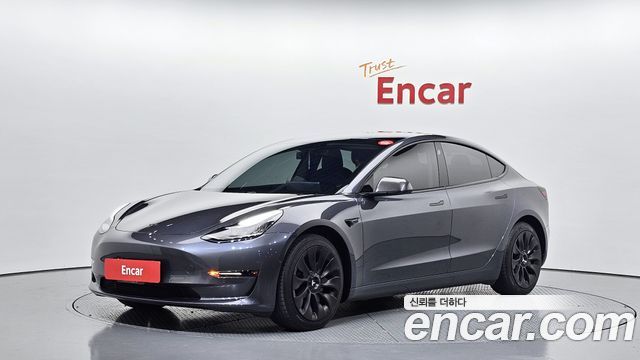 Tesla Model 3 2020