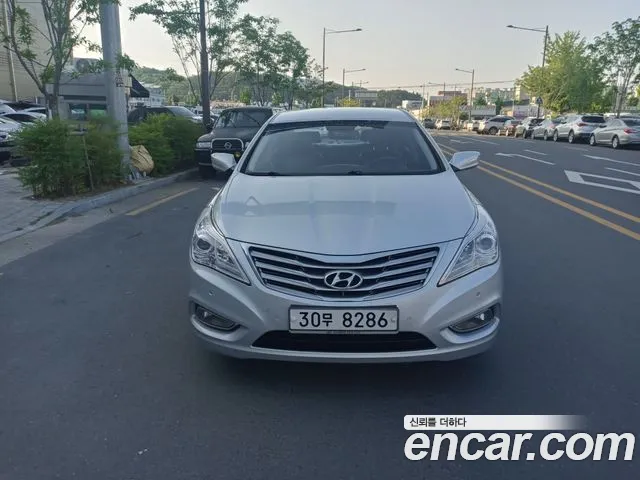 Hyundai Grandeur 2012