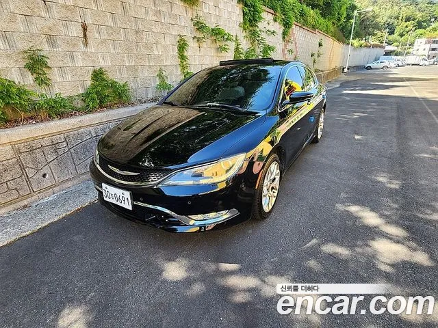 Chrysler 200 2015