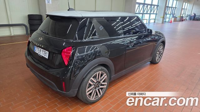 MINI Cooper 2025