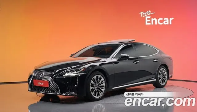 Lexus LS 2018
