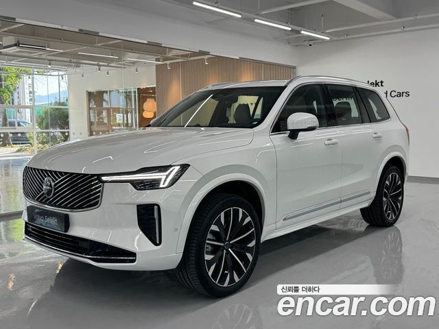 Volvo XC90 2025