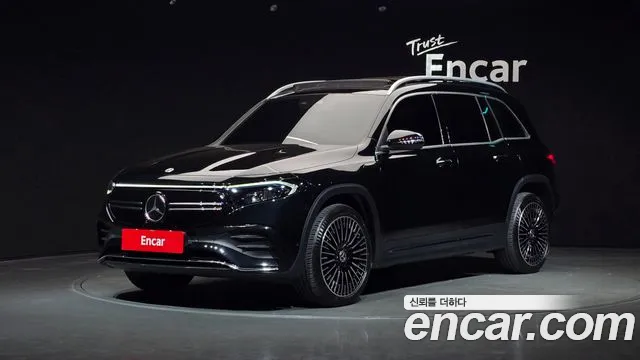 Mercedes-Benz EQB 2023