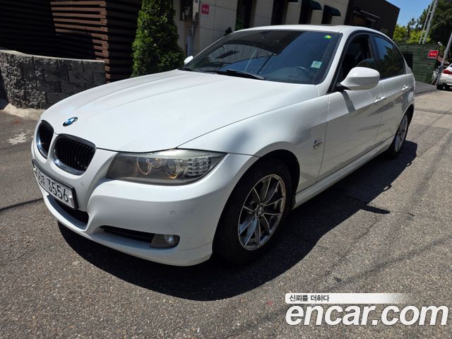 BMW 3-Series 2010