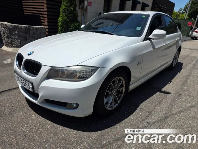 BMW 3-Series 2010
