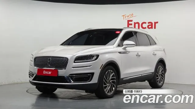 Lincoln Nautilus 2019