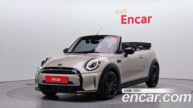 MINI Cooper Convertible 2024