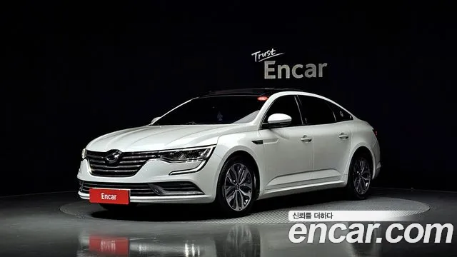 Renault SM6 2016